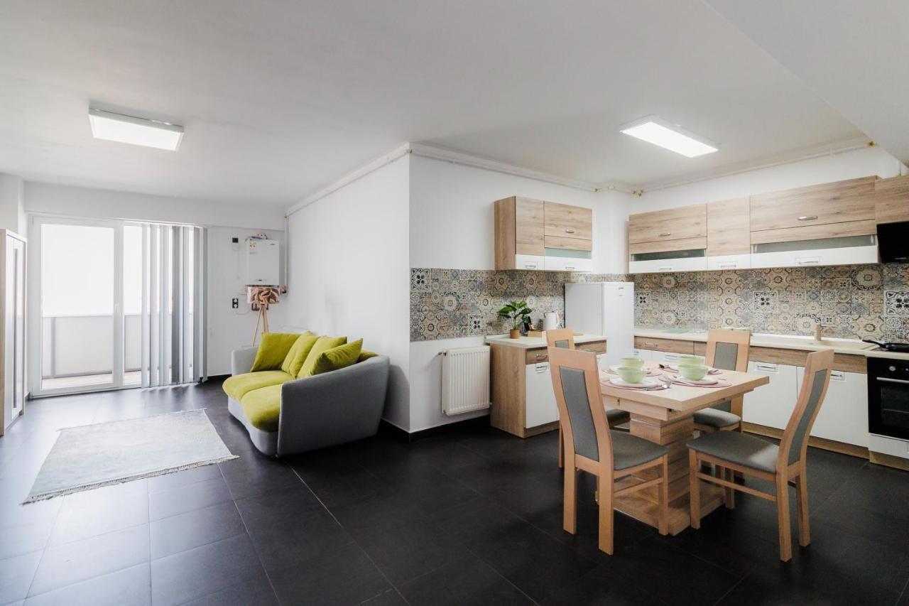 Plaza Apartment 사투마레 외부 사진